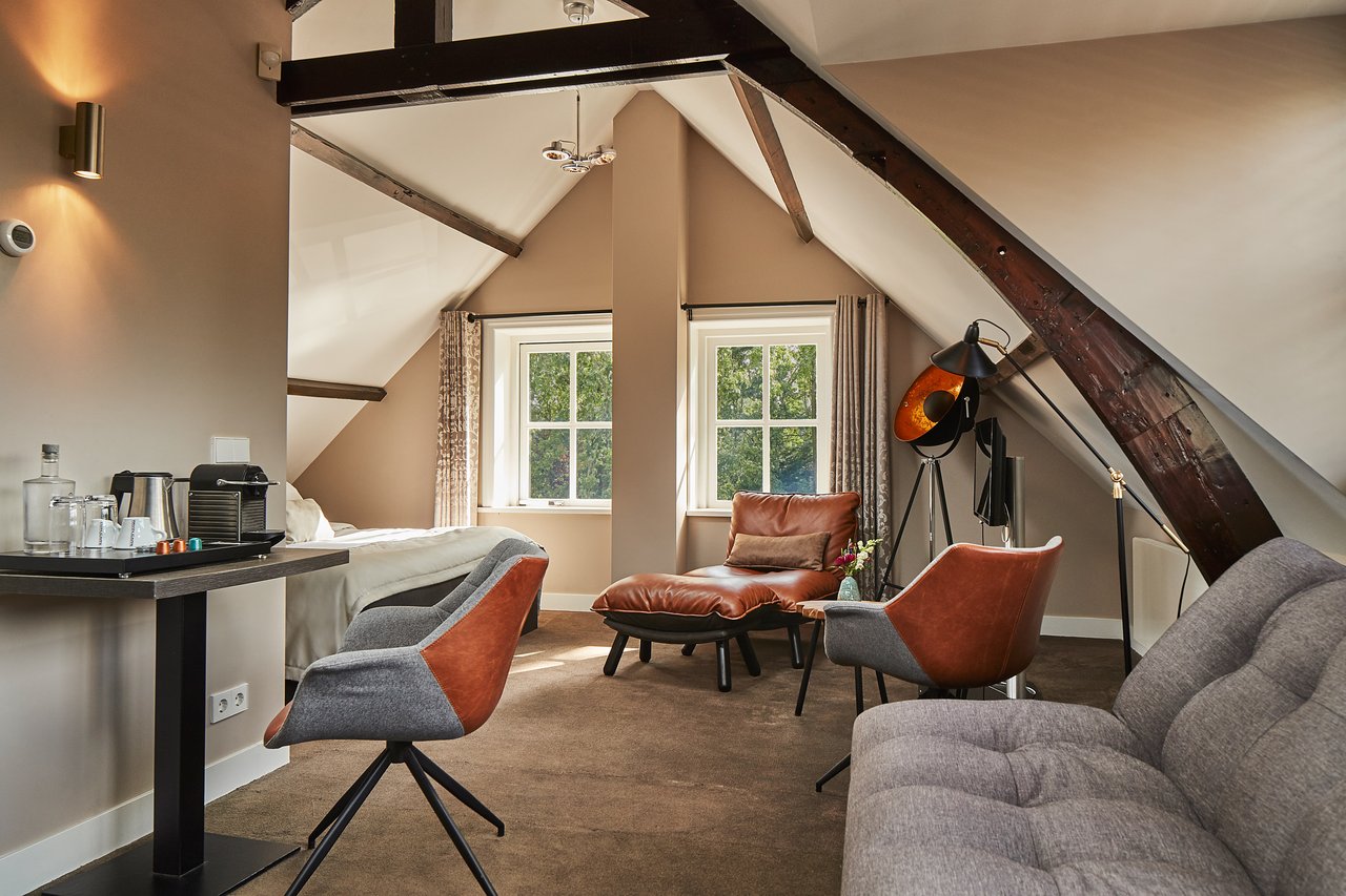 Luxe zolderkamer Fortwachterswoning