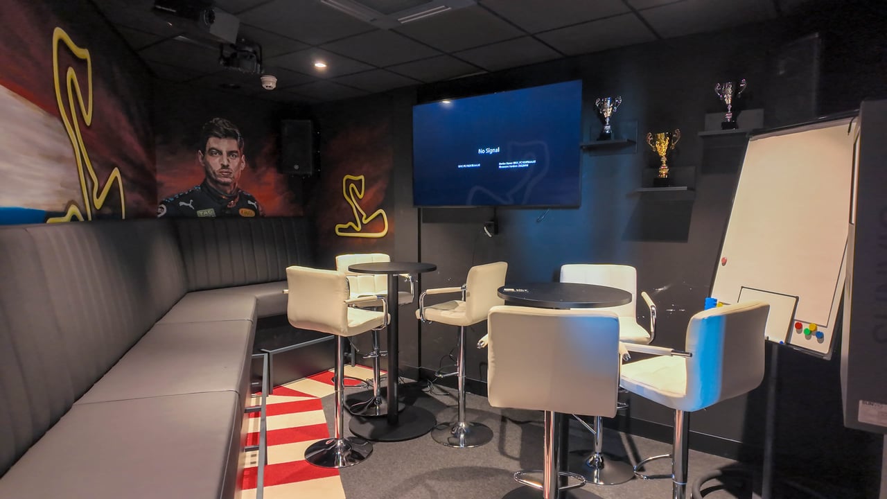 VIP Karaoke Kamer Max Racing Room