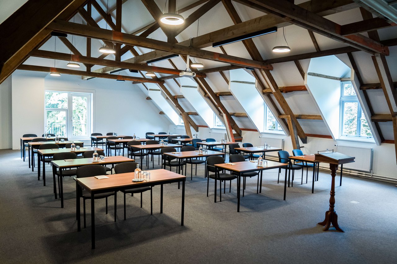 Uythofzaal klein1.jpg