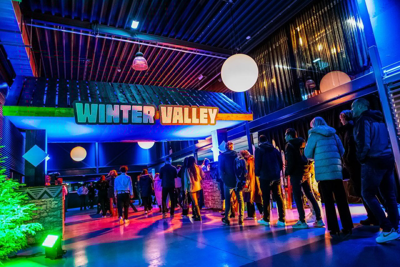 2024-12-20-Eventcentre_Aquabest_Summa_College-KLEURSTOF-LR-001.jpg