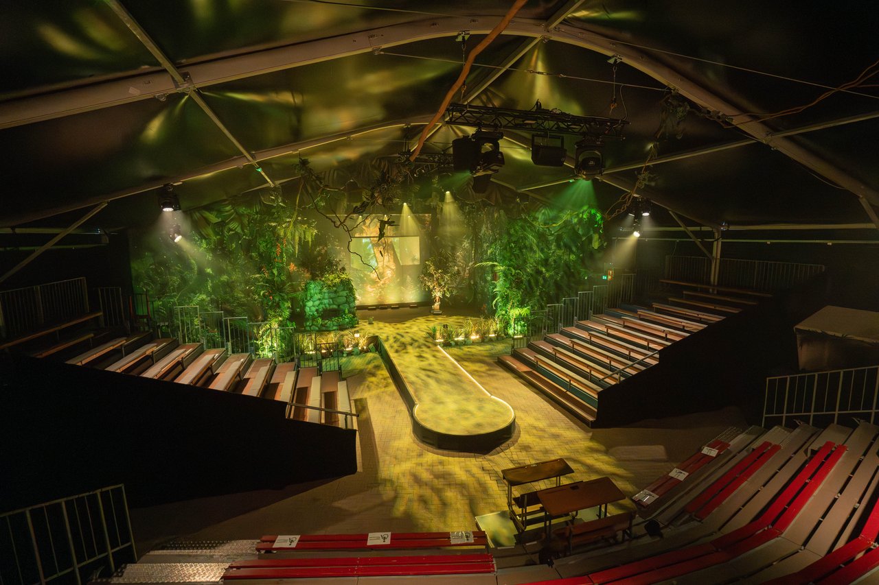 OuwehandsDierenpark_Theatertent_1.jpg