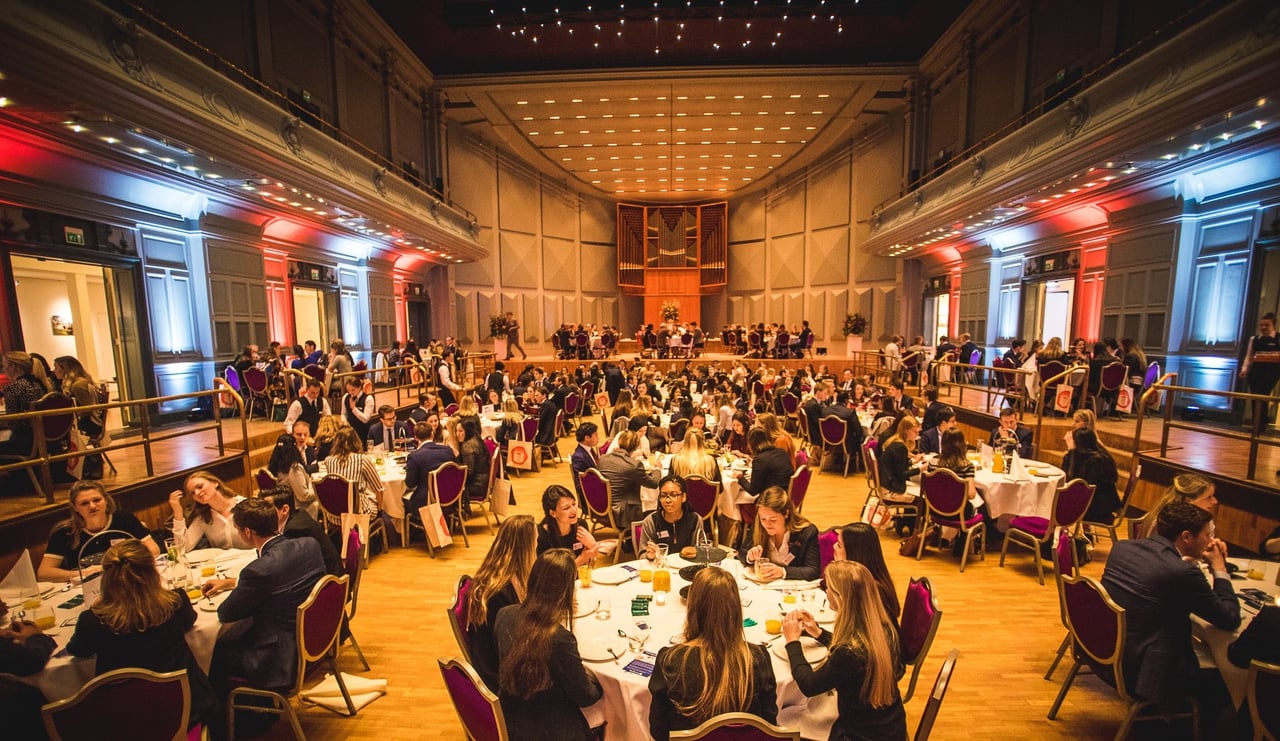 Grote-Zaal Diner