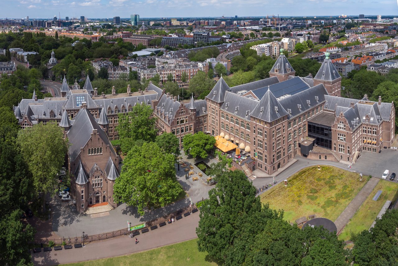 KIT Gebouw1.jpg
