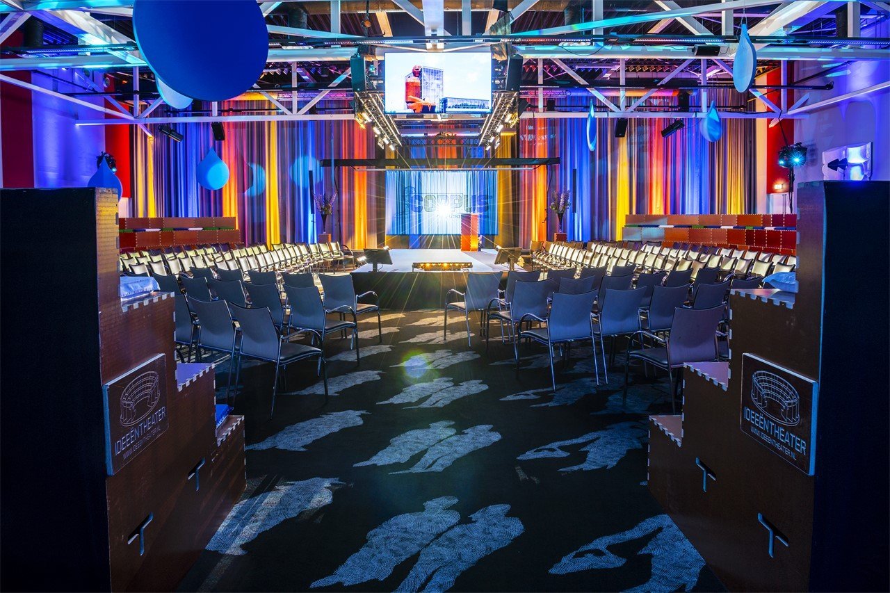 Congreszaal A (2)