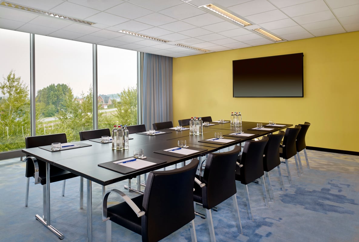 Sky Meeting Room in Boardroom Arrangement