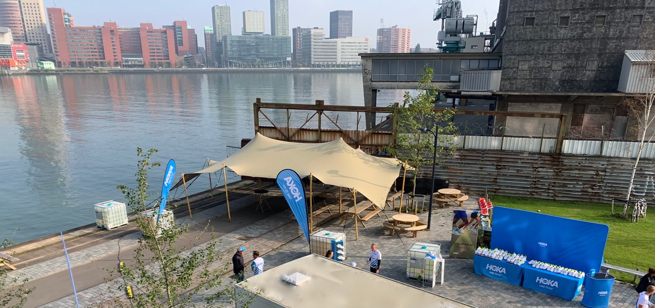 Tent Buiten Nico Koomanskade