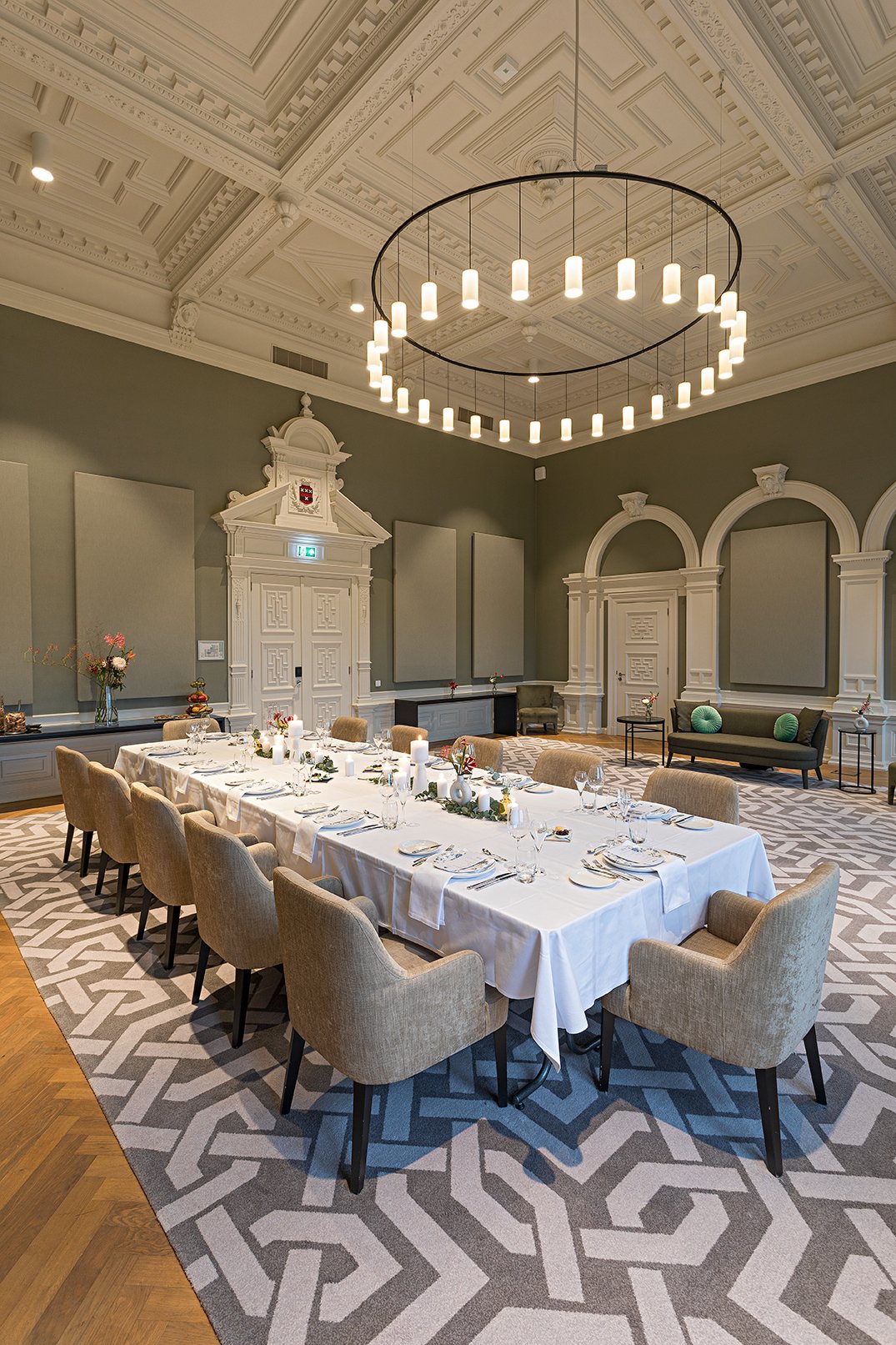 Diner - Long table