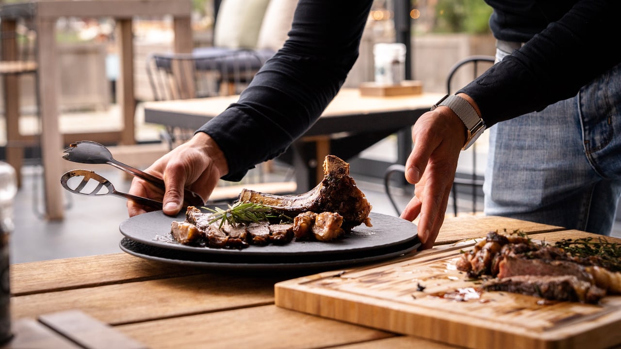 Restaurant-FIVE-Ijburg-Amsterdam.jpg