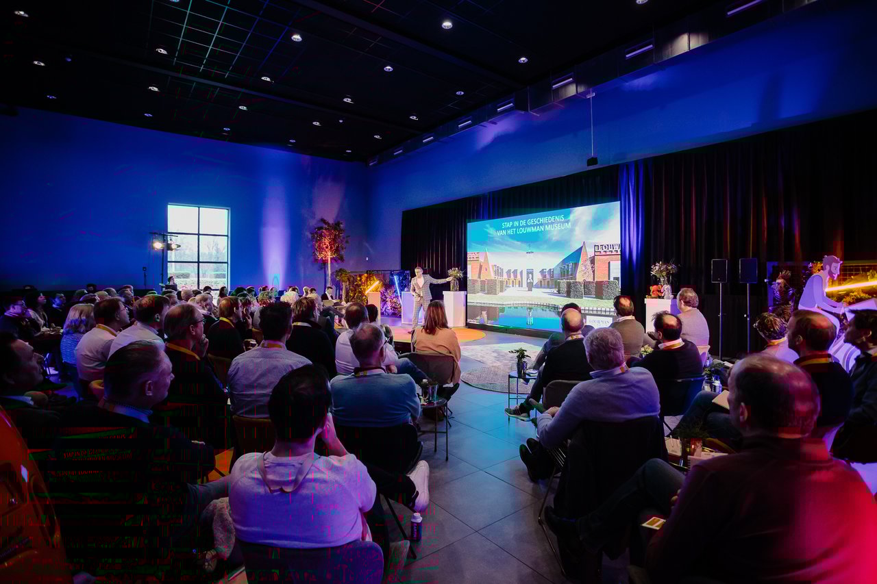 Toyoda - Theater opstelling 75 personen