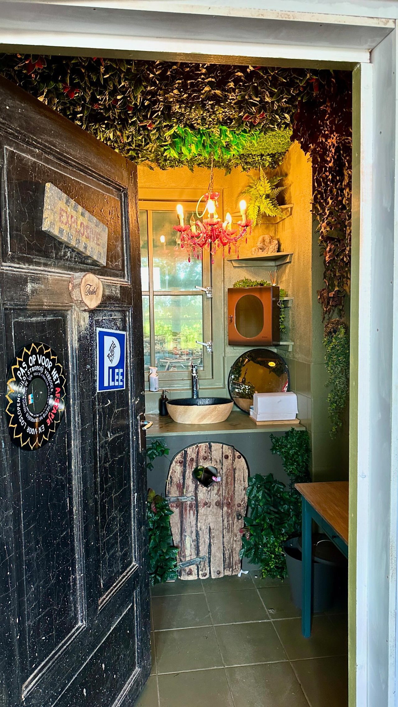 Toilet