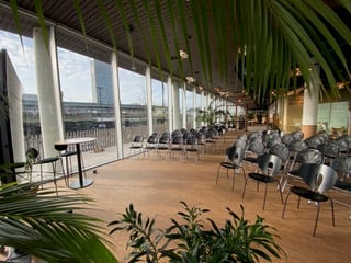 spiegelzaal met opstelling