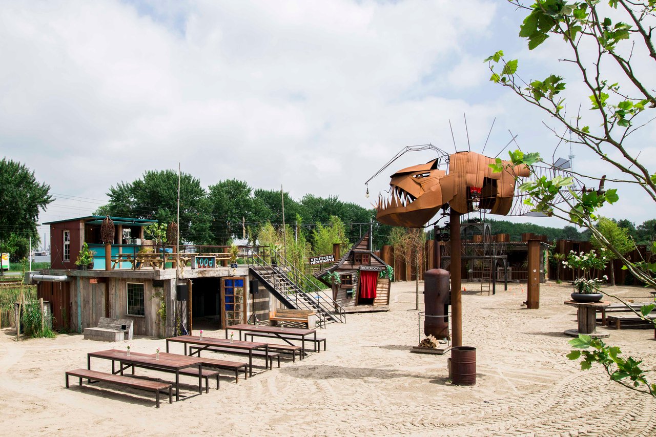 4.3 outdoor mainstage (3).jpg