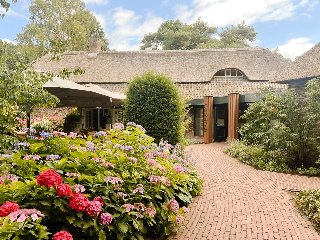 INNESTO  BOERDERIJ AANZICHT