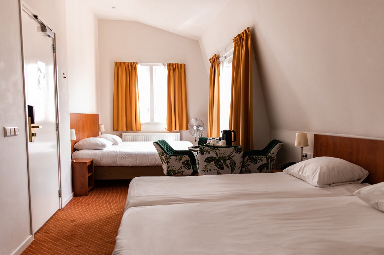 comfort-family-room.jpg