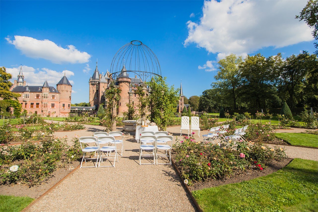 Trouwen in de kleurrijke Rozentuin