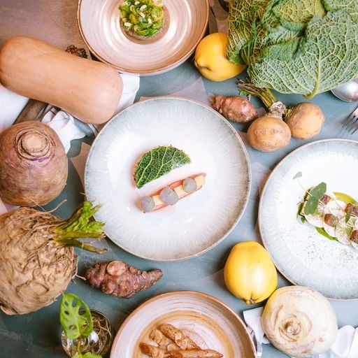 Botanica restaurant - seasonal and local ingredients