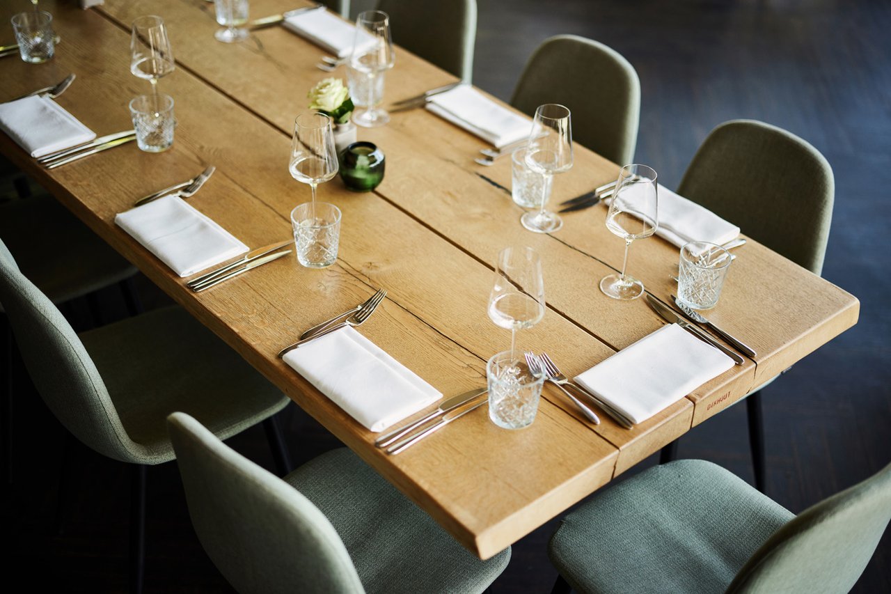 Lange dinertafel
