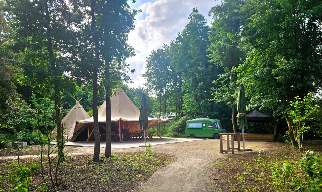 Sfeervolle Nordic Tipi in het Diemerbos, ideaal voor zakelijke events, (bedrijfs)borrels en bruiloften