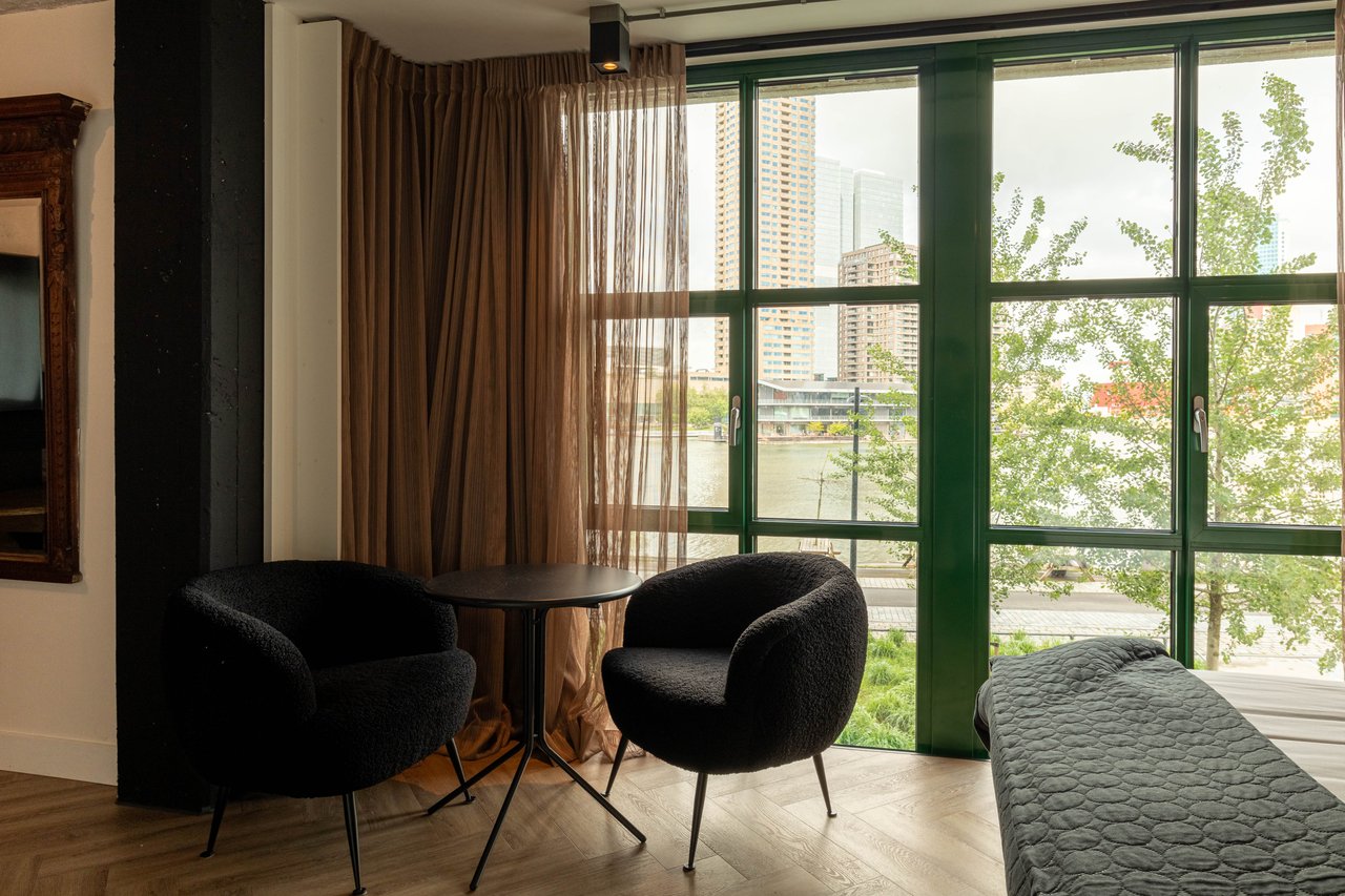 Grand suite zitruimte