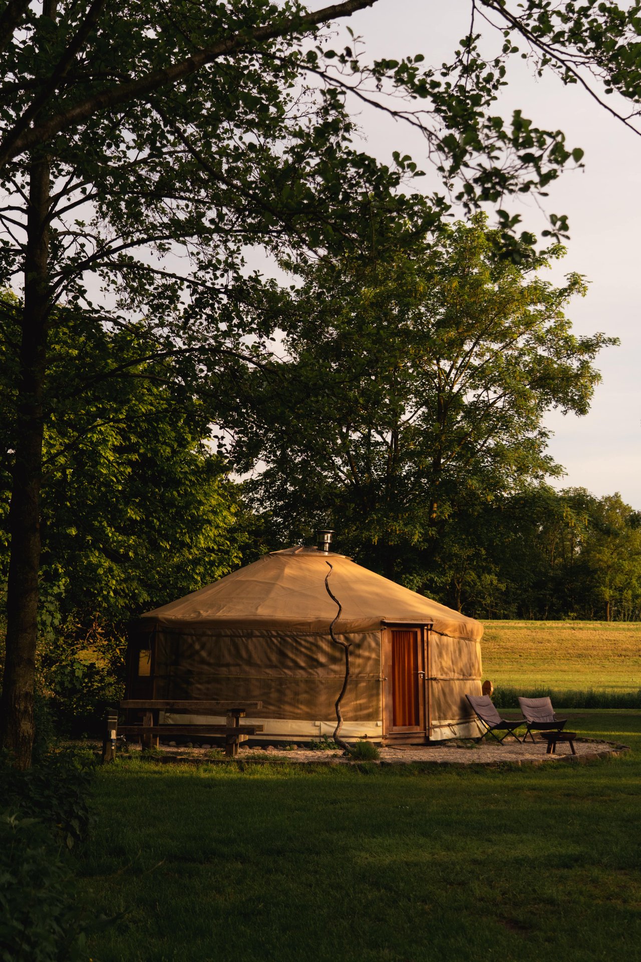 Kopie van Blooming Memories - Landgoed Acco - Yurt (1)-min.jpg