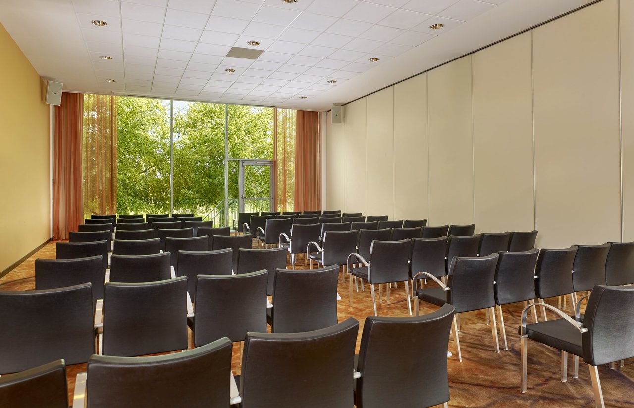 Polder Meeting Room 1 in a Theatre Arrangement