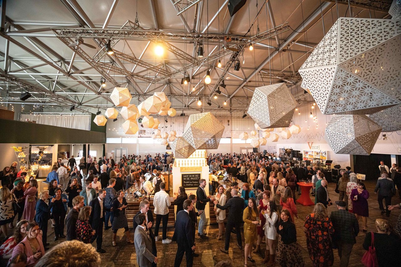 Naborrel / feest in de TheaterHangaar