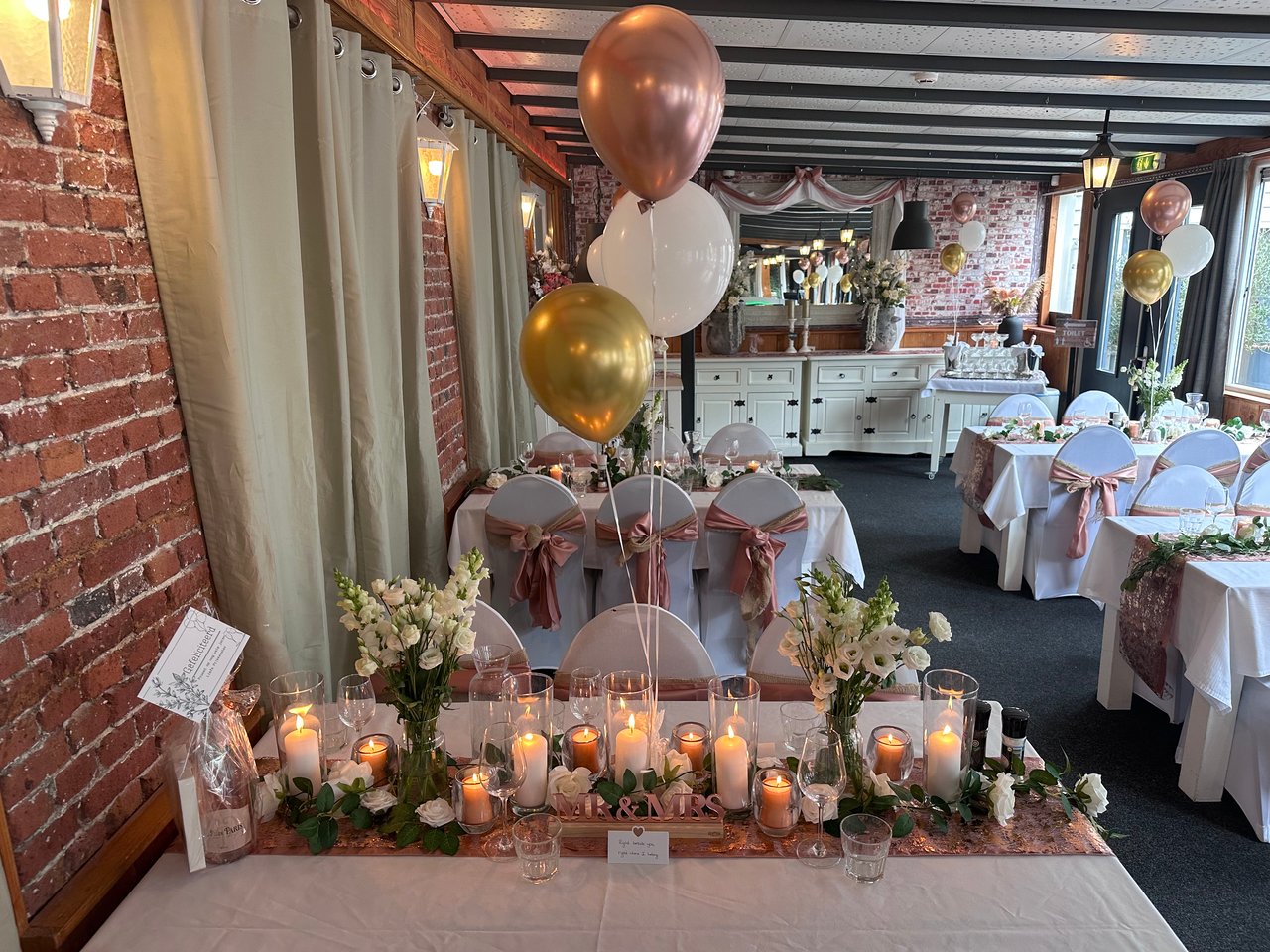 spieringzaal koud buffet.jpg
