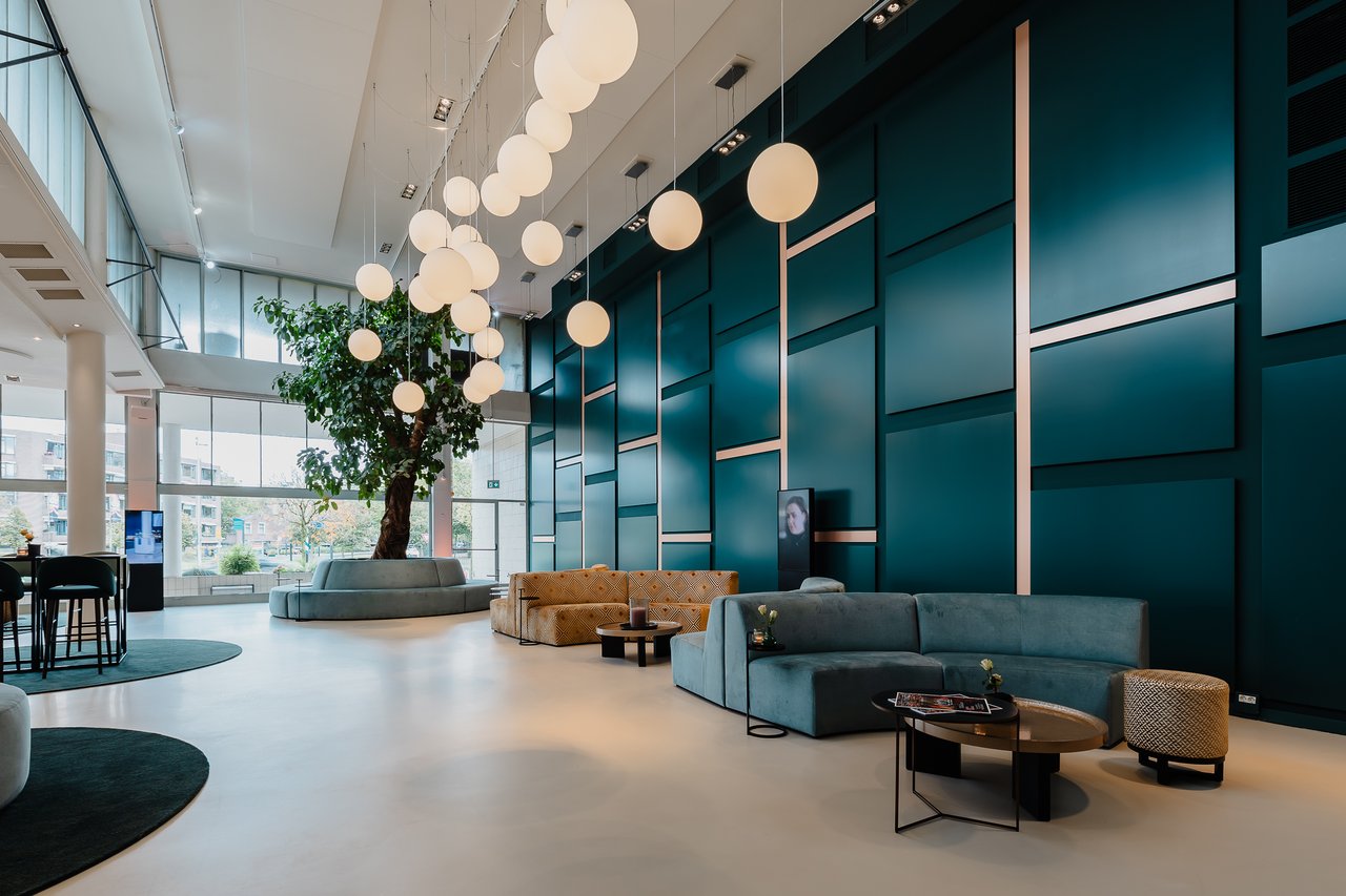 Green Lounge  (2)
