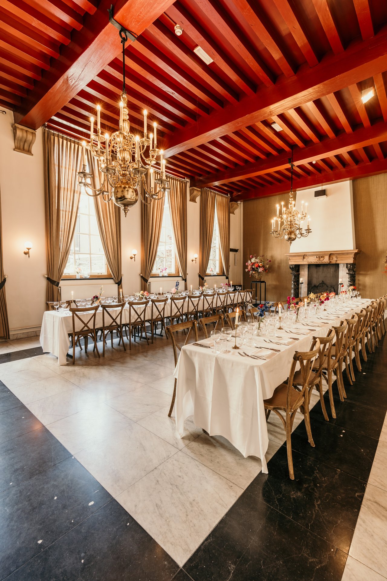 Lange tafel diner bloem compagnieszaal-4.jpeg