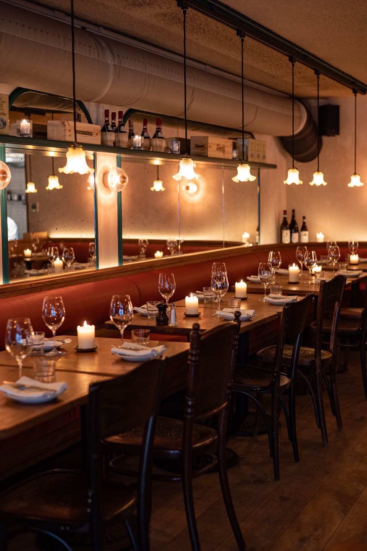 Bar Bellini - Podium  (1)