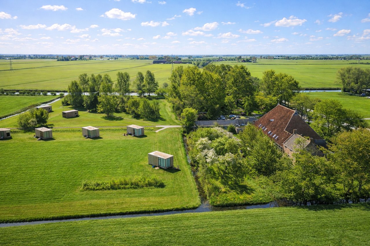 Het weideterrein vanuit de lucht