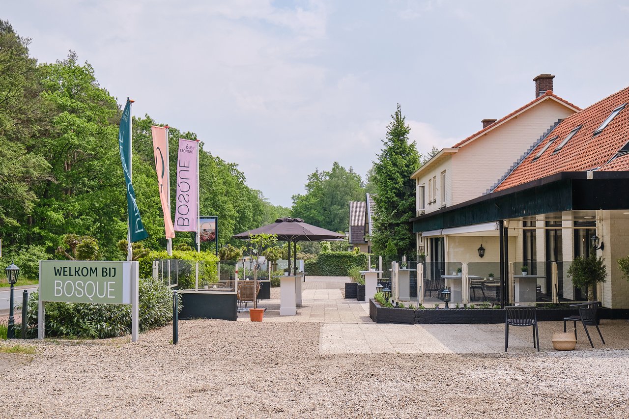 Bosque Voorzijde (1)