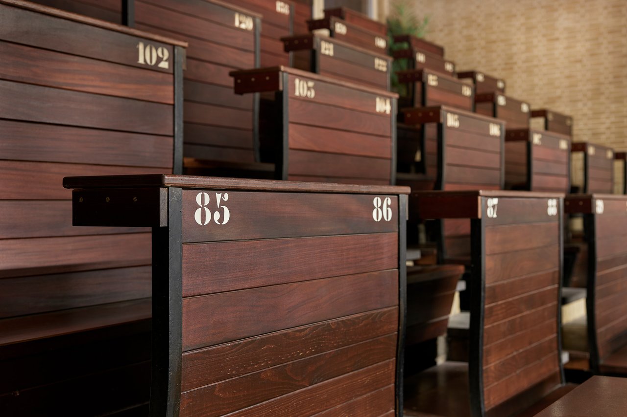 52 - Actualisatie beeldbank en virtual tour - 24-04-23 - Veilingzaal - kopie.jpg