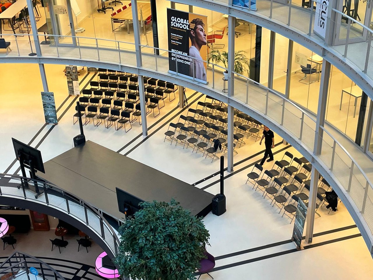 DeKoepelHaarlem-beganegrond-koepelplein.jpg (1)