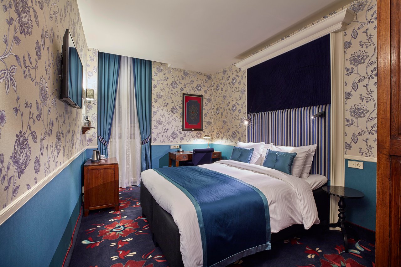 Classic Room (1)