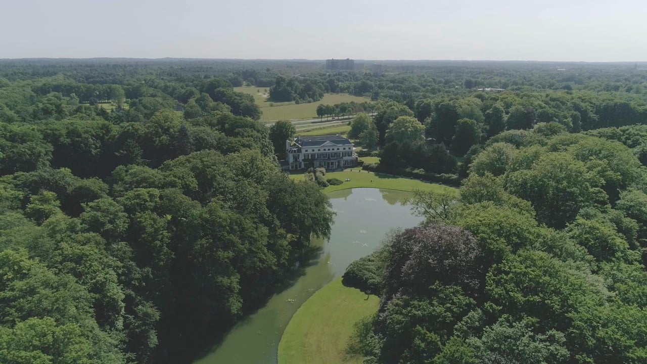 Landhuis vanaf boven 