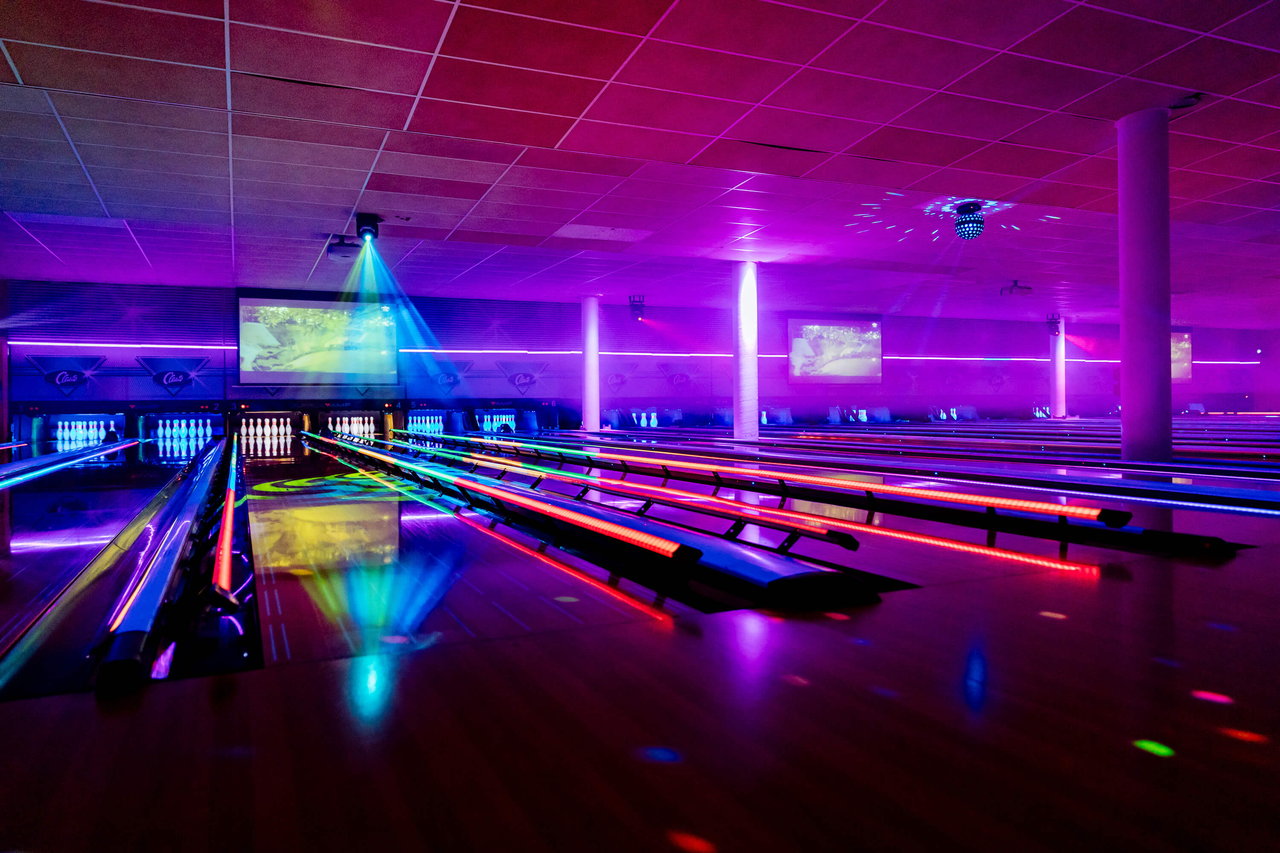 Claus Cosmic Bowling