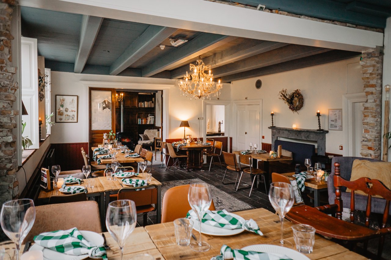 Restaurant (2)