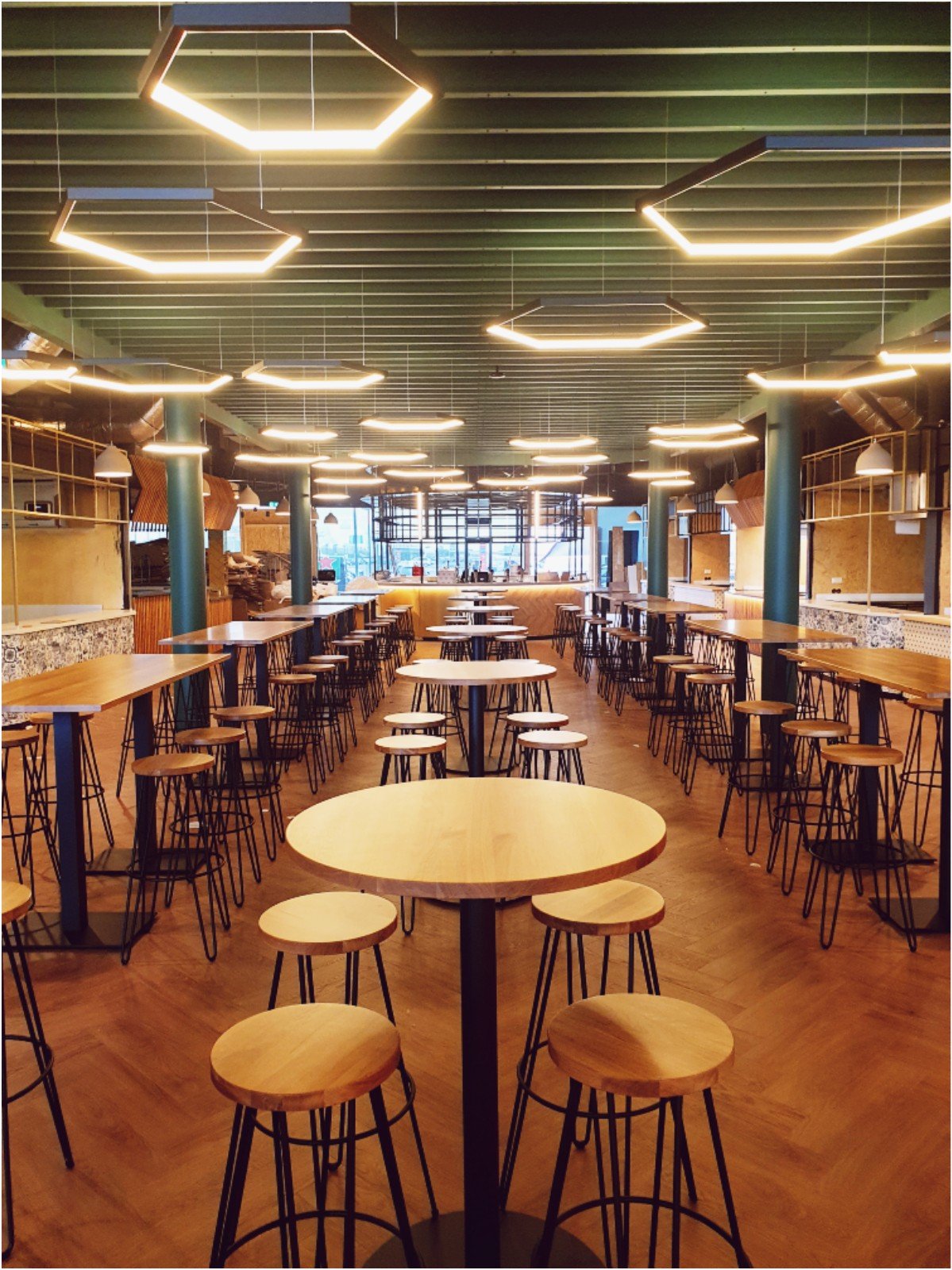 Foodhall (1)