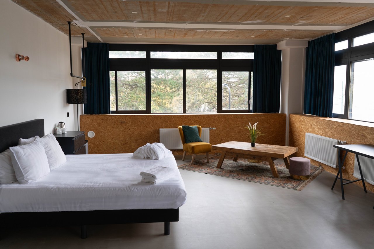 Urban Hotel The Golden Stork - Large Rooms.jpg