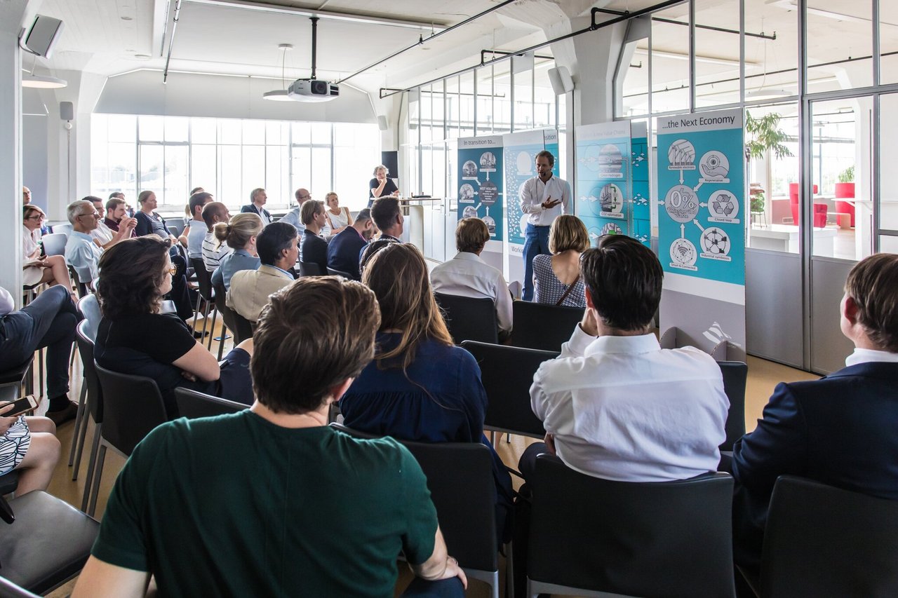 innovationquarter-jaarevent-2019-202-48144847042-o