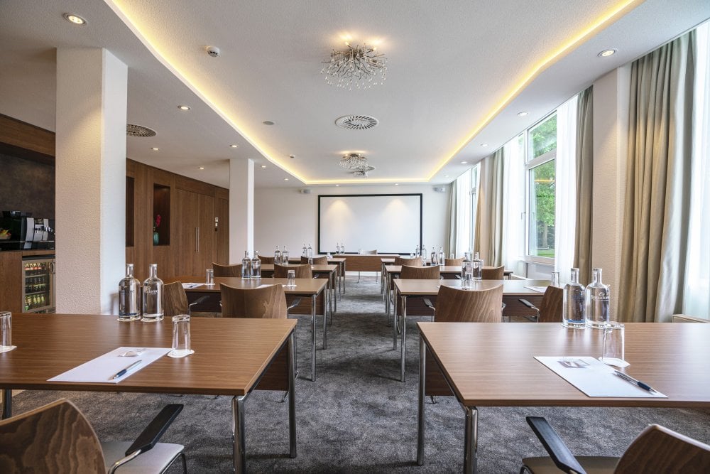 School opstelling Sanadome Hotel 