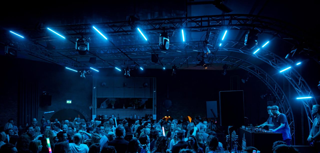 Groot evenement op de binnenplaats van Fort Lent.
