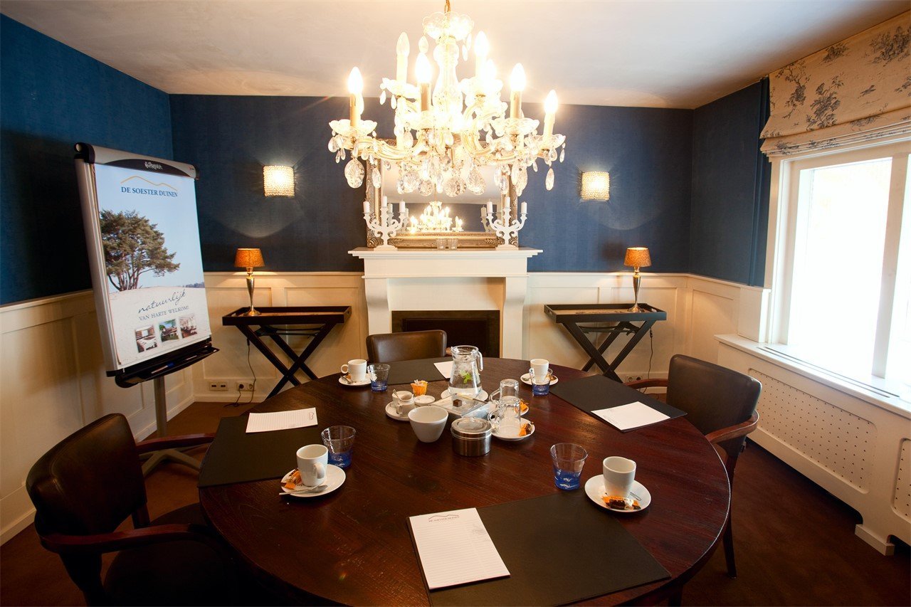 Van Lijndenkamer 2.jpg
