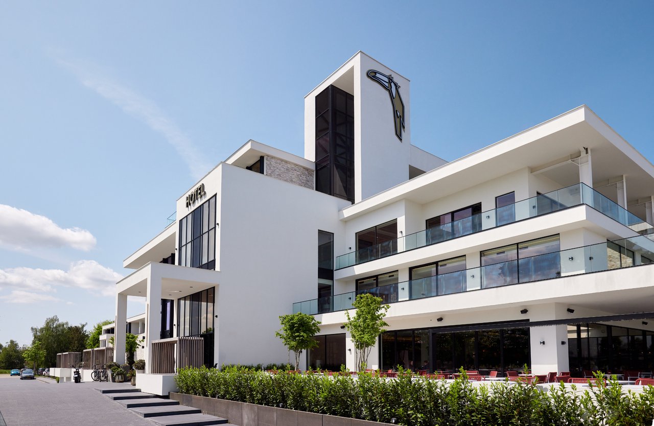 Buitenaanzicht hotel Nuland, nabij Den Bosch