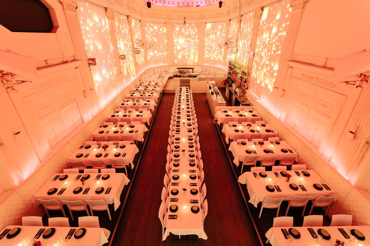 Supper Restaurant Sit down (1)