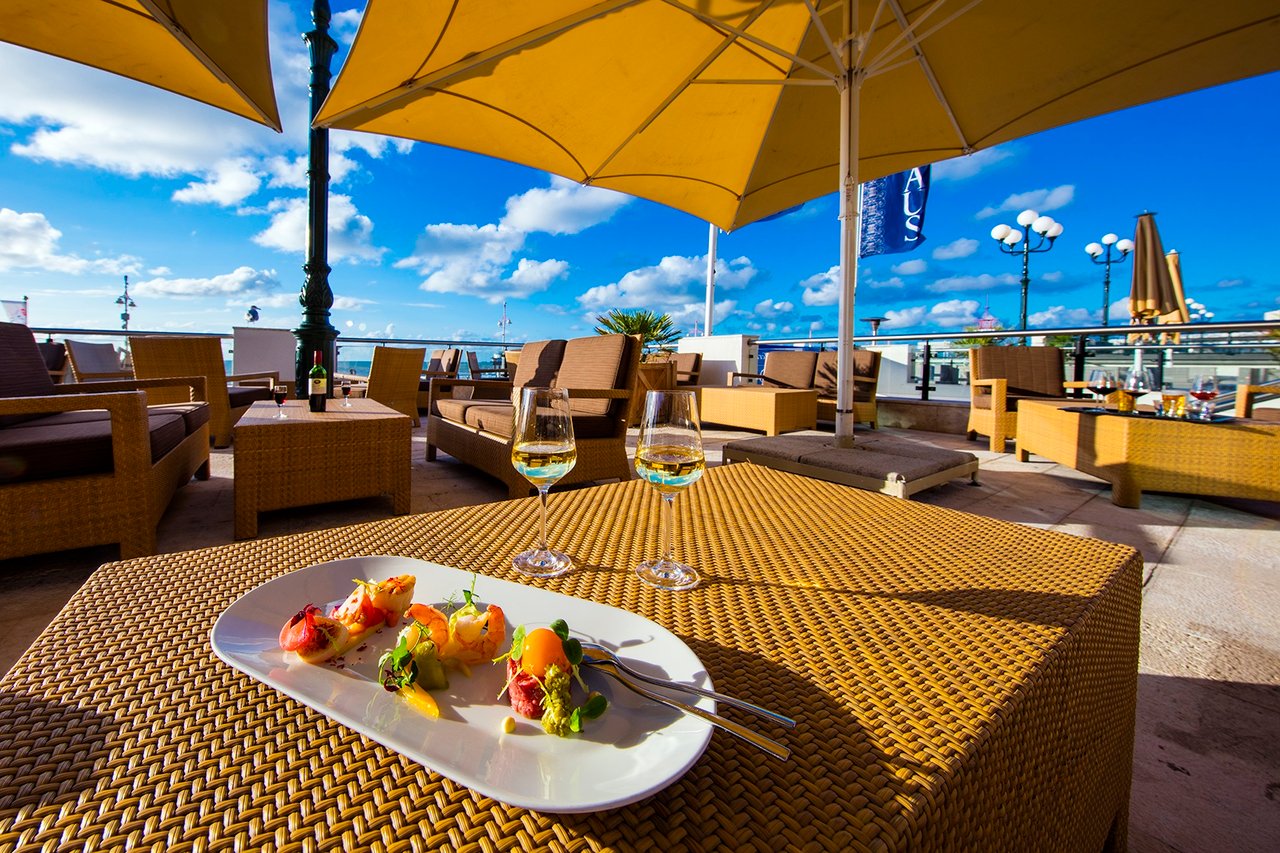 Grand Hotel Amrath Kurhaus - F&B - Terras (1).jpg