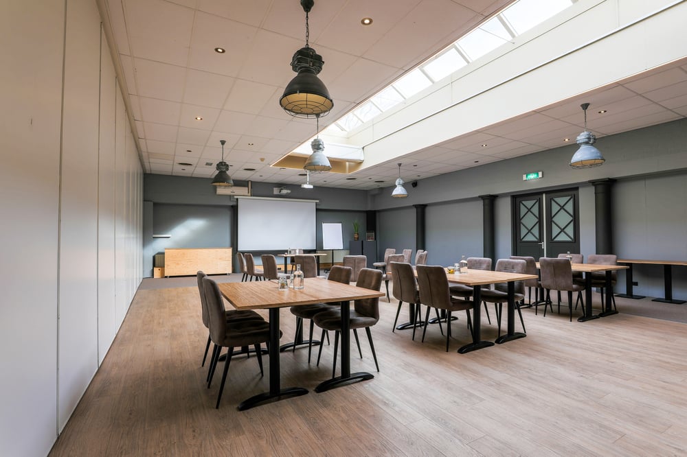 Reiskoffer-Interieur-Zalen-Francis Drake