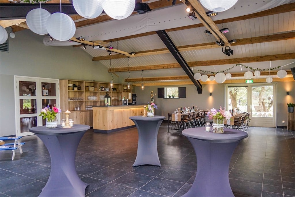 Trouwzaal het Grechthuis bij Boerderij De Boerinn