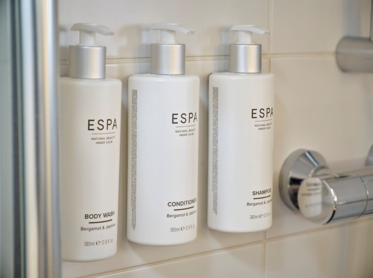 Park Plaza Amsterdam Victoria bathroom amenities ESPA